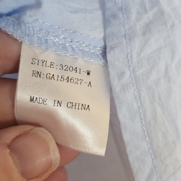 JOH Pale Blue Cotton Twist Front Button Down Shirt Medium - Picture 4 of 7